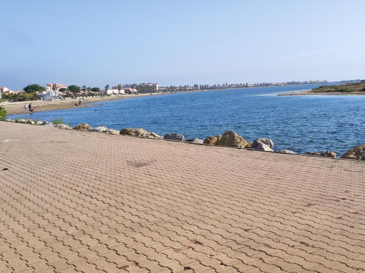 Appartement T3 Vue Sur Port Gruissan Kültér fotó